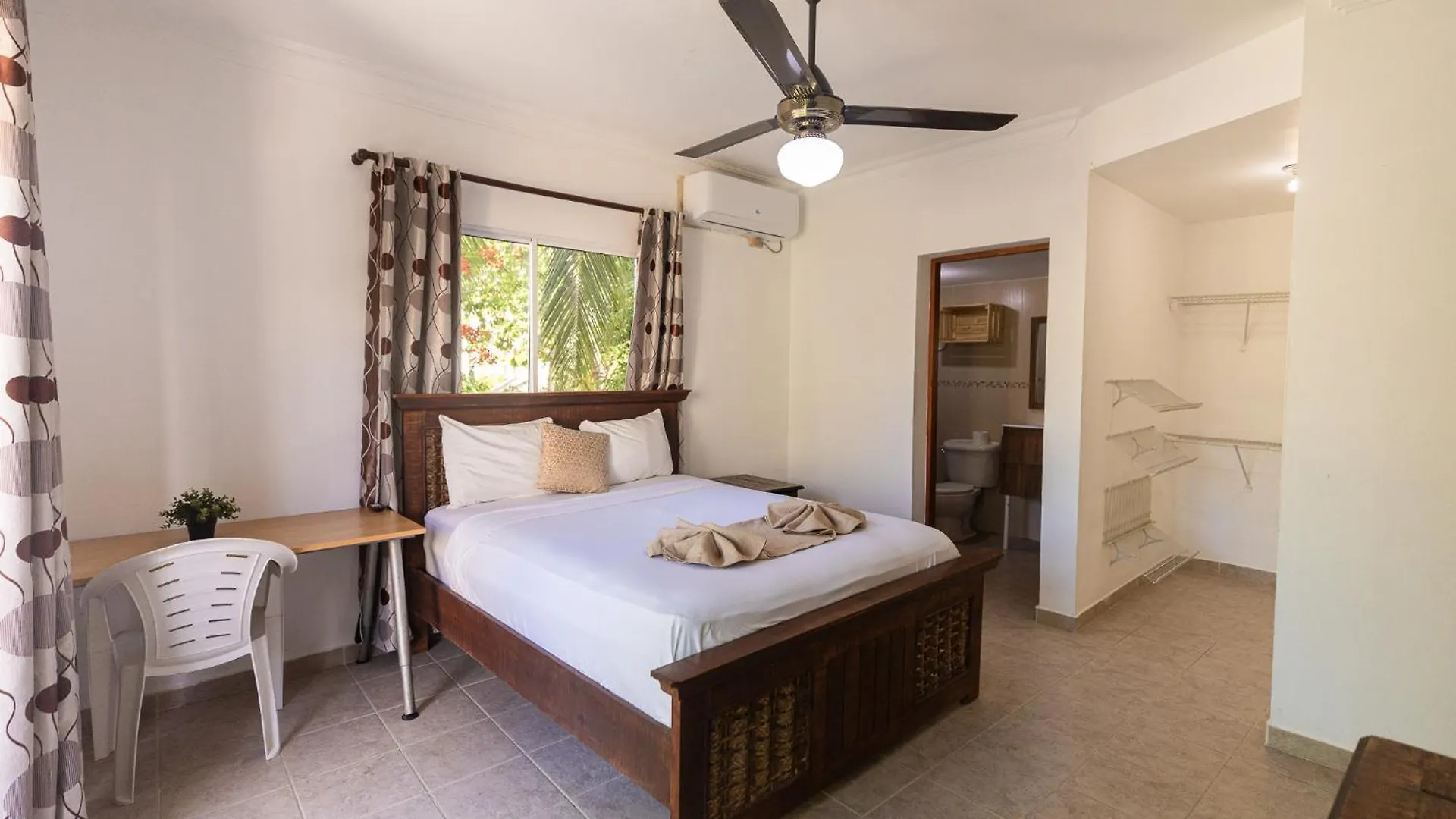 Affittacamere Hostal Las Rosas De Punta Cana Repubblica Dominicana