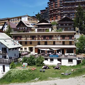 Le Refuge Hotel Alpe dʼHuez