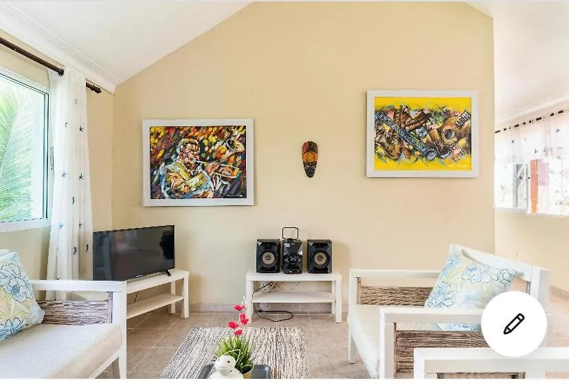 Hostal Las Rosas De Punta Cana