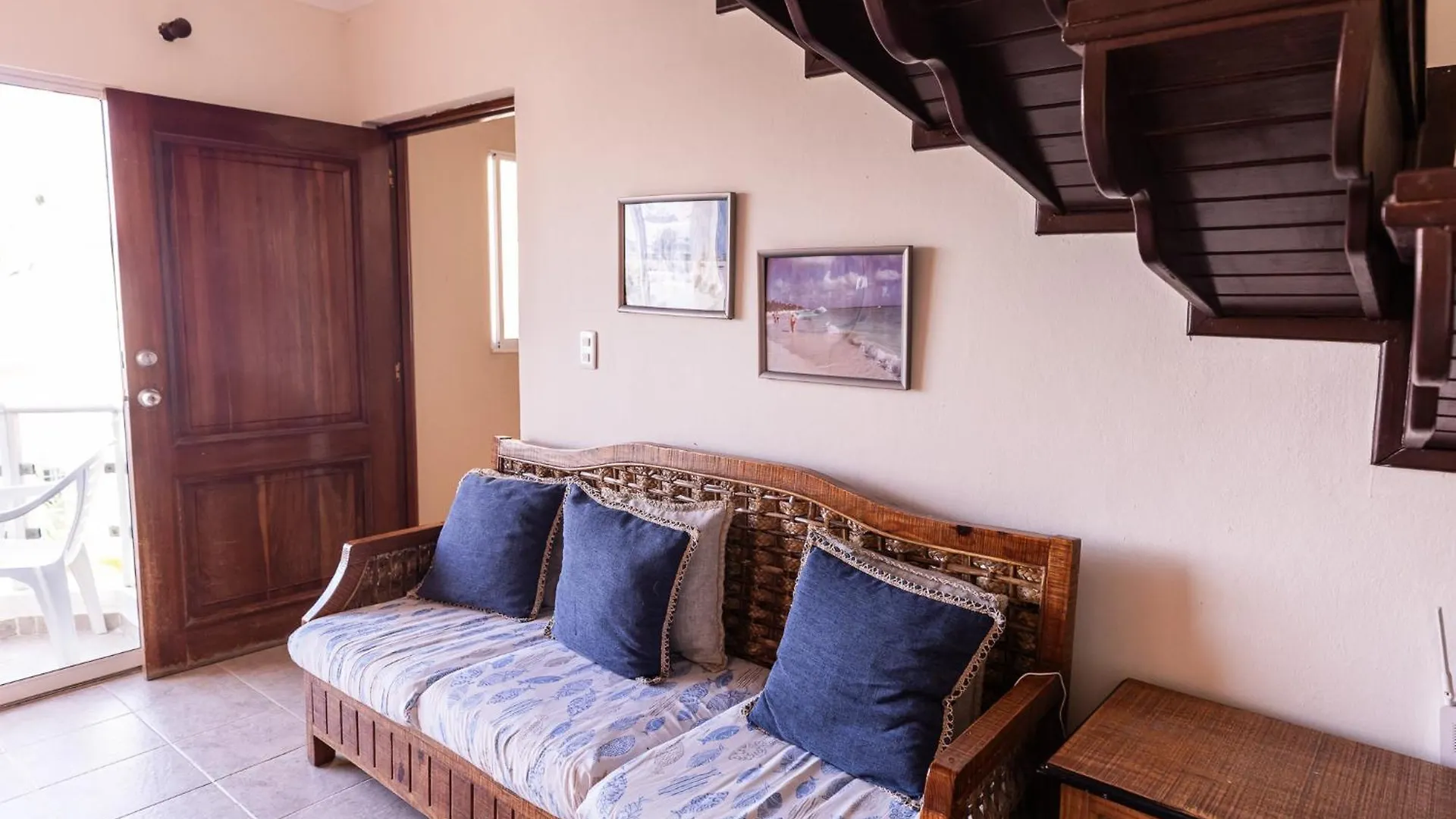 Hostal Las Rosas De Punta Cana 0*,