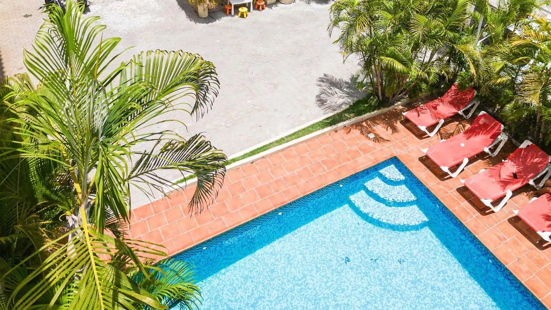 Hostal Las Rosas De Punta Cana Guest house