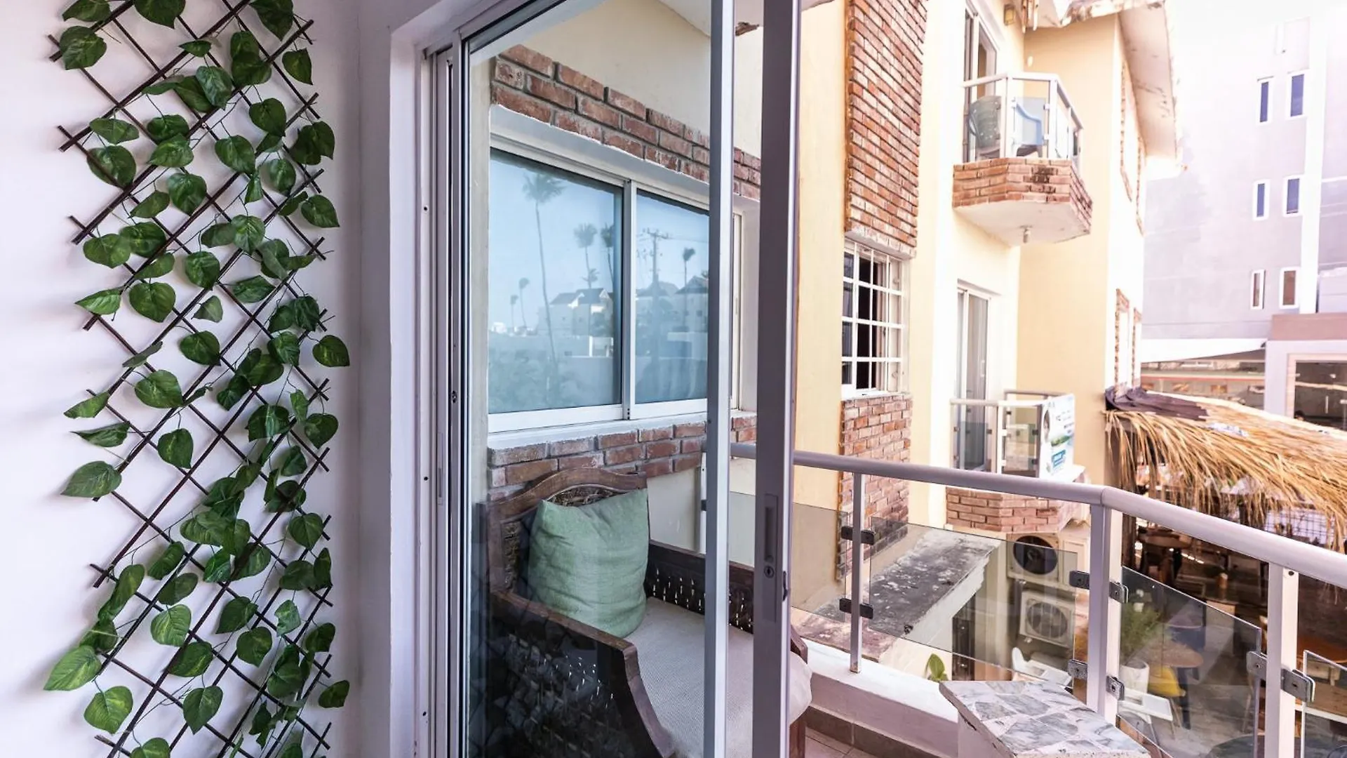 Hostal Las Rosas De Punta Cana